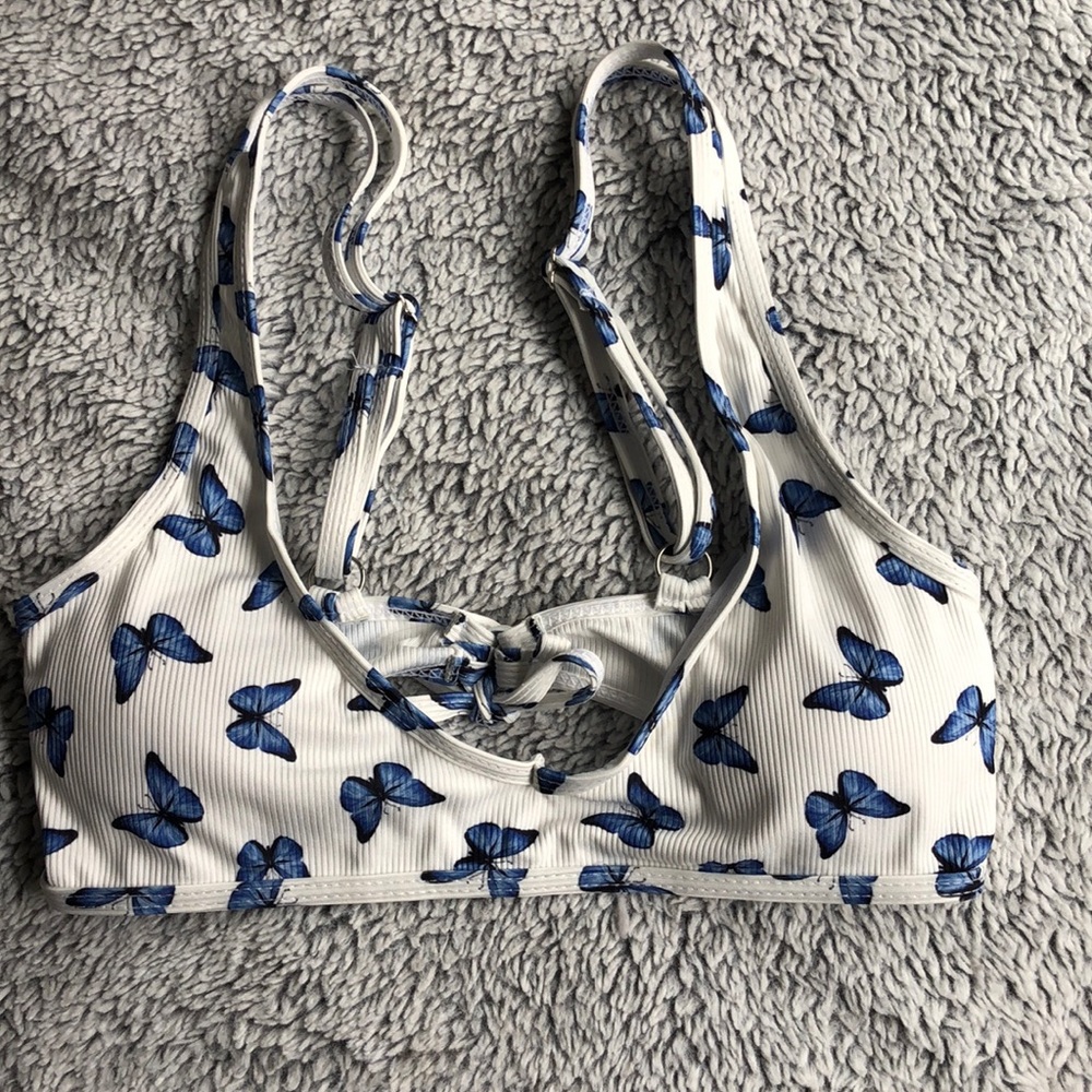 scoop neck swimsuit top with 🦋 from SHEIN